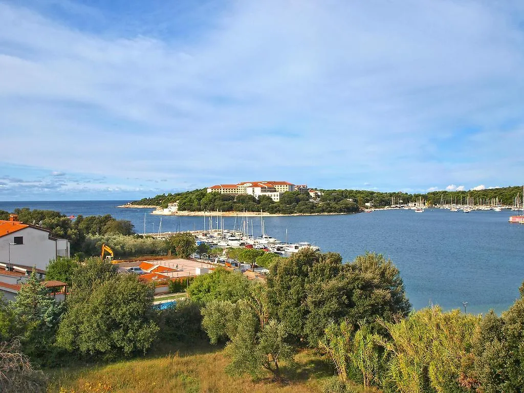 Apartments By The Sea 750 Pula  Pjescana Uvala