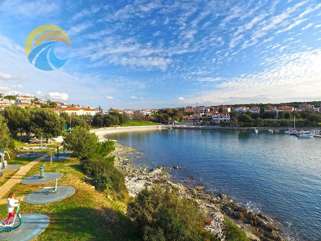 Apartments By The Sea 750 Pula 0*, Pjescana Uvala Croatia